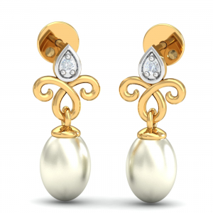 Kiya Pearl Drop Earrings